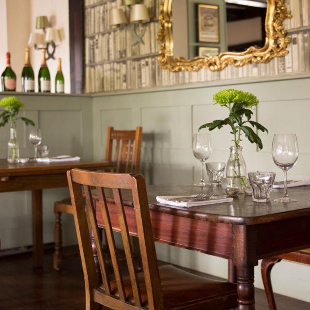 The Leicester Arms Penshurst Экстерьер фото