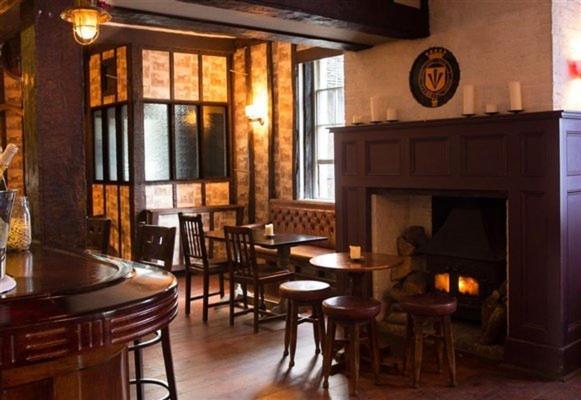 The Leicester Arms Penshurst Экстерьер фото