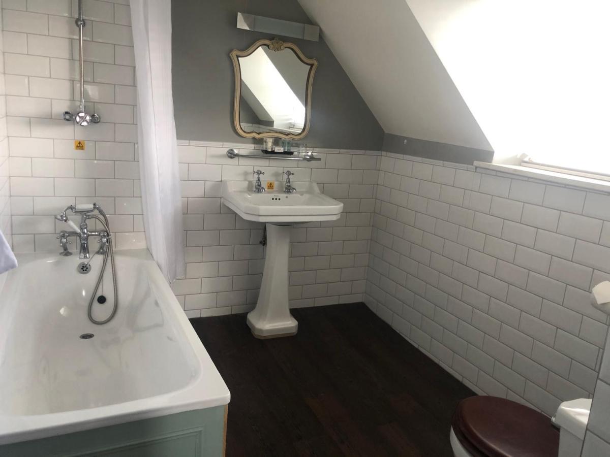 The Leicester Arms Penshurst Экстерьер фото