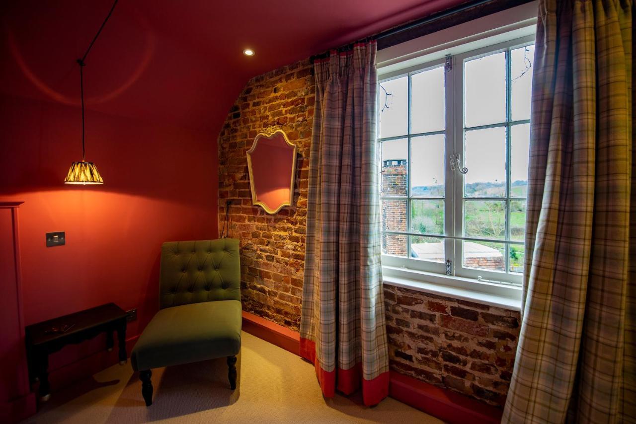 The Leicester Arms Penshurst Экстерьер фото